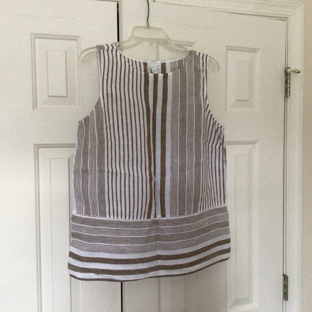 J.Jill “Love linen “ sleeveless top . Size M